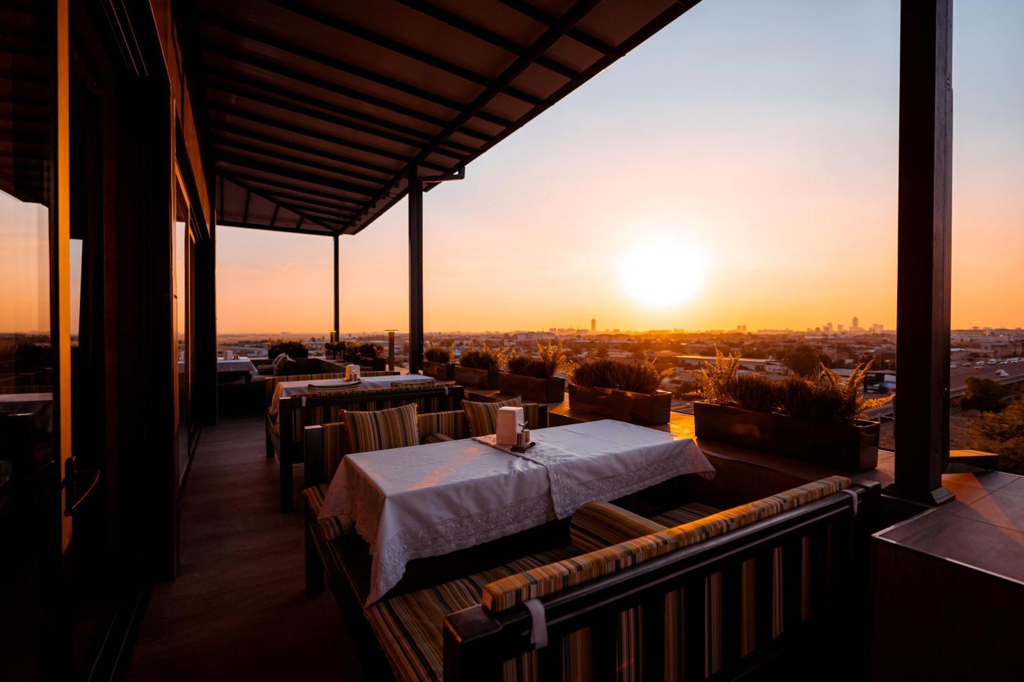 Harmony Hotel Tashkent Ngoại thất bức ảnh