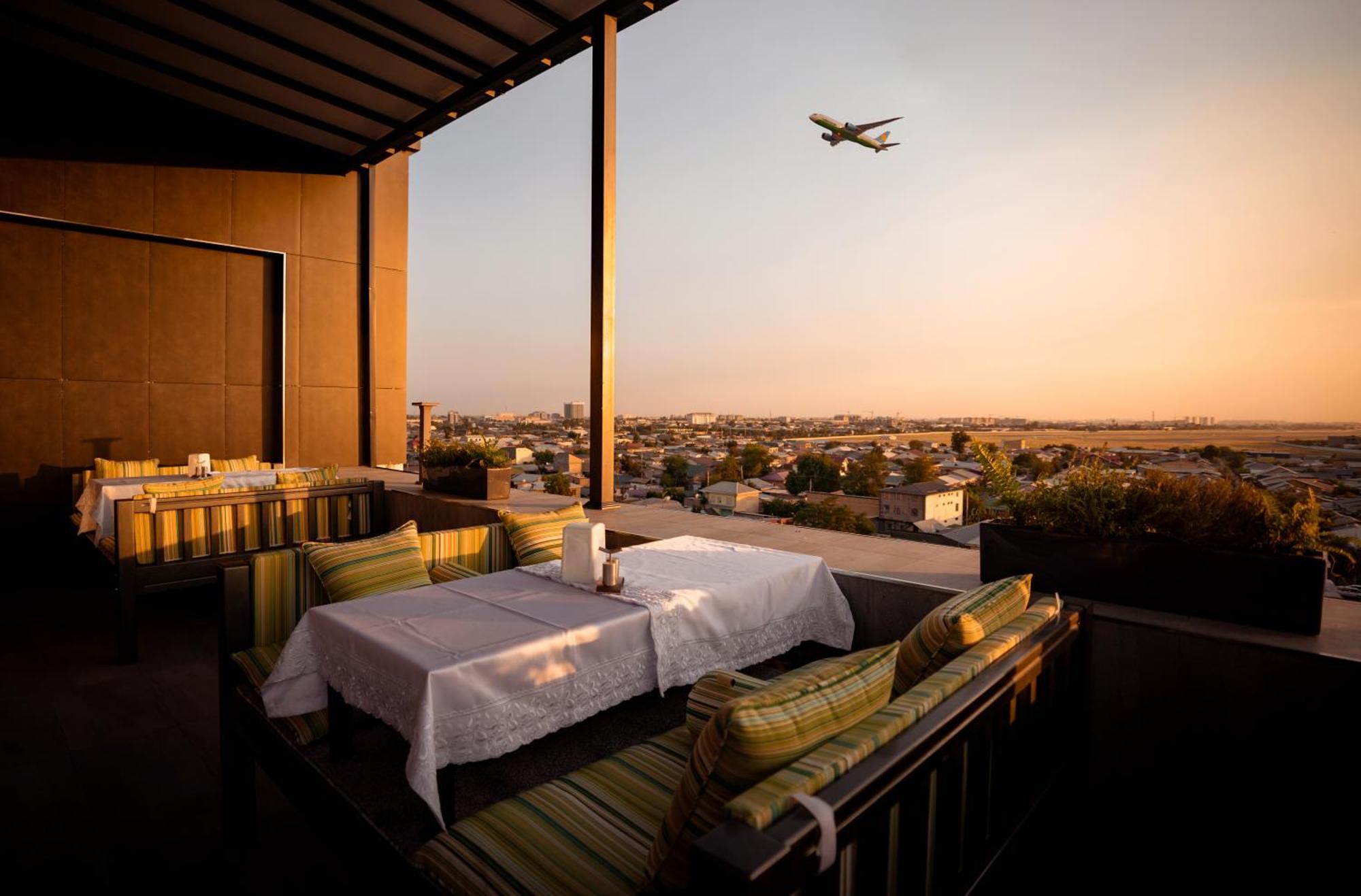 Harmony Hotel Tashkent Ngoại thất bức ảnh