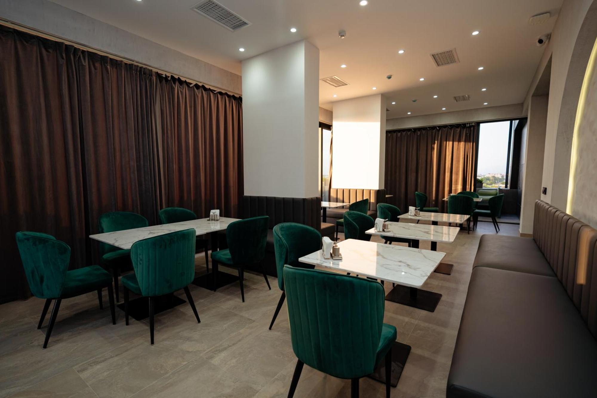 Harmony Hotel Tashkent Ngoại thất bức ảnh